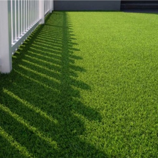 أفكار مبتكرة لاستخدام العشب الصناعي